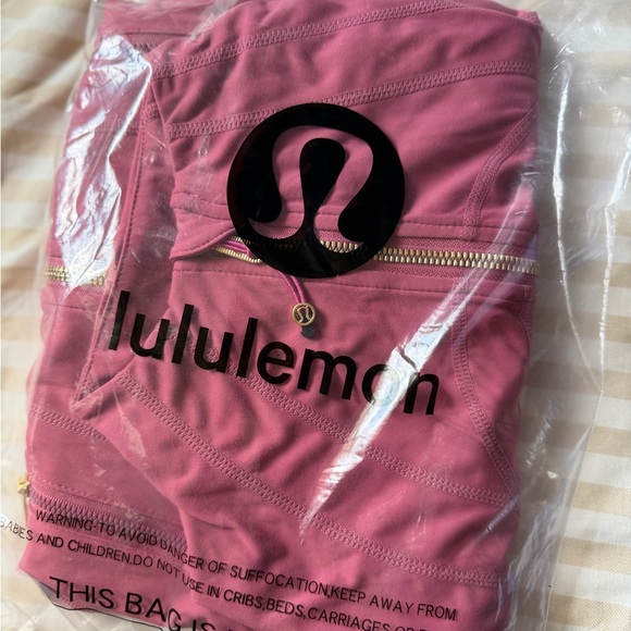 Lululemon Athletica Rose define Jacket - Picture 3 of 3
